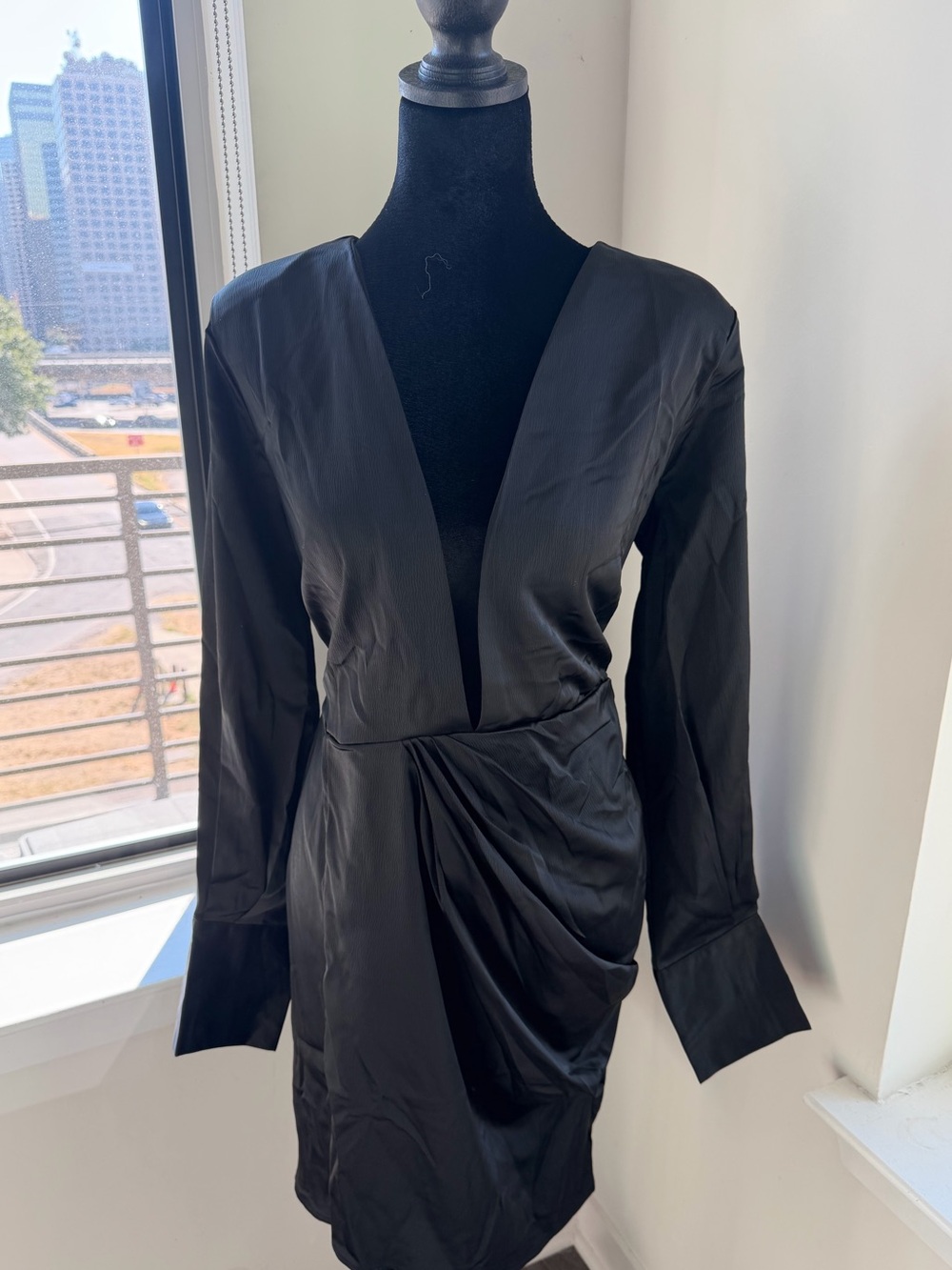 NWT Boohoo Black Satin Plunge Wrap Drape Mini Dress Size 14